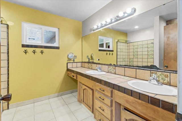 19515 Vierra Canyon Road, Salinas CA: https://media.crmls.org/mediaz/ec72f9f2-2216-4d3c-91ea-e60b53dab763.jpg
