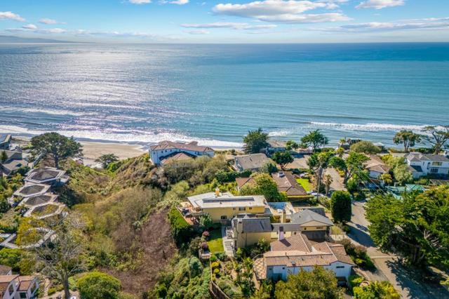 346 Kingsbury Drive, Aptos CA: https://media.crmls.org/mediaz/ec73c81c-de91-417e-8168-43d8f8c925cc.jpg