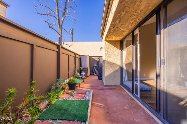 Detail Gallery Image 27 of 34 For 211 Linwood Ave #D,  Monrovia,  CA 91016 - 2 Beds | 2 Baths