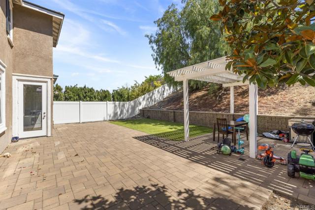 Detail Gallery Image 24 of 30 For 814 Sierra Verde, Vista,  CA 92084 - 4 Beds | 2/1 Baths