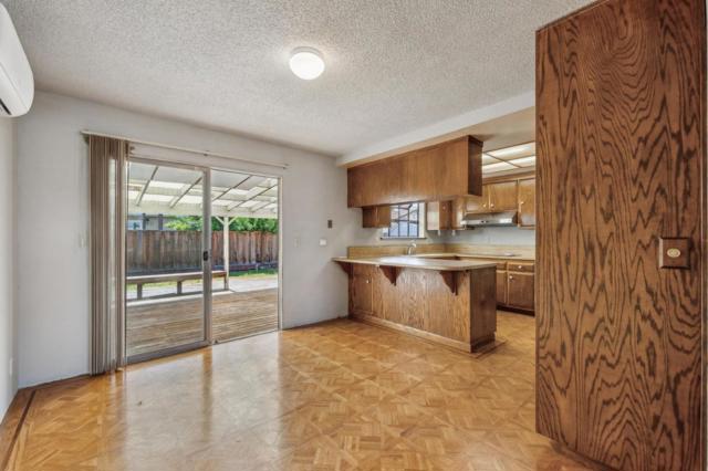 260 Bangor Avenue, San Jose CA: https://media.crmls.org/mediaz/ec75239c-0312-4073-842a-abe4ddafd2f9.jpg