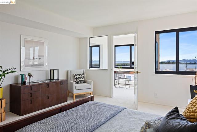 545 Pierce St, Albany CA: https://media.crmls.org/mediaz/ec7574fc-f90e-43b3-b2b3-98edc5ece87c.jpg