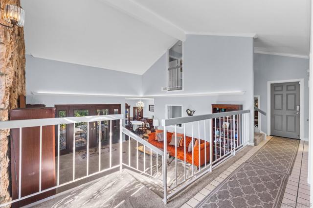 1363 Timberpond Dr, El Cajon CA: https://media.crmls.org/mediaz/ec75ae6f-b7ea-4490-b322-a9f42e3f94ff.jpg