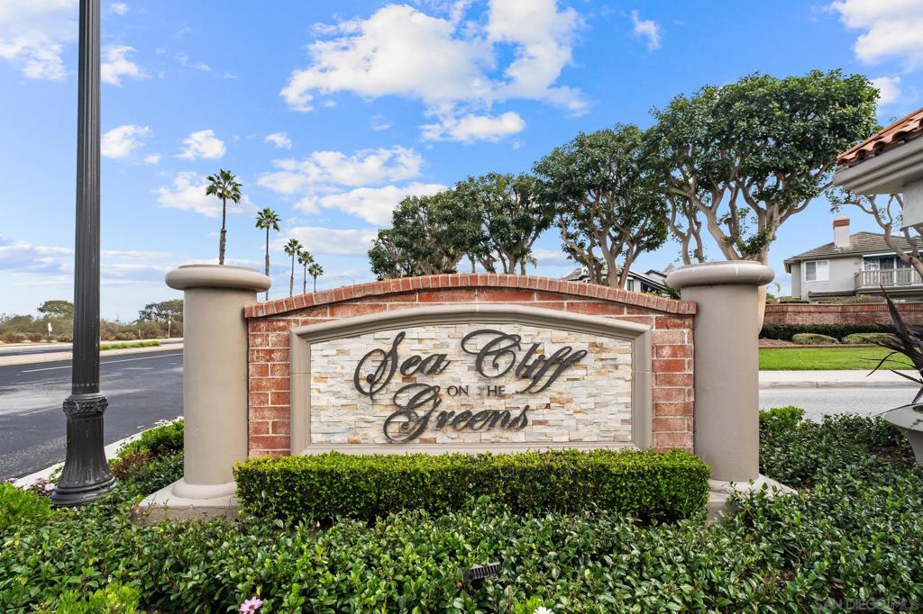 MLS #250044118SD image #33