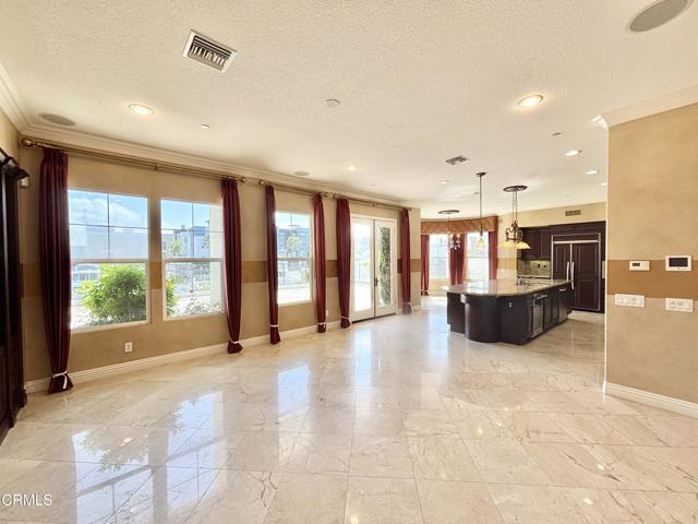 Detail Gallery Image 27 of 73 For 1702 Aleutian Way, Oxnard,  CA 93035 - 4 Beds | 4/1 Baths