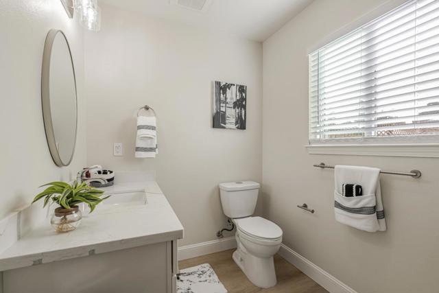 Image 11 of 16 For 895 Schembri Lane