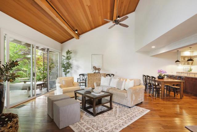 9583 Redwood Court, Carmel CA: https://media.crmls.org/mediaz/ec798f7e-465e-4254-af3b-c389f95a0a25.jpg