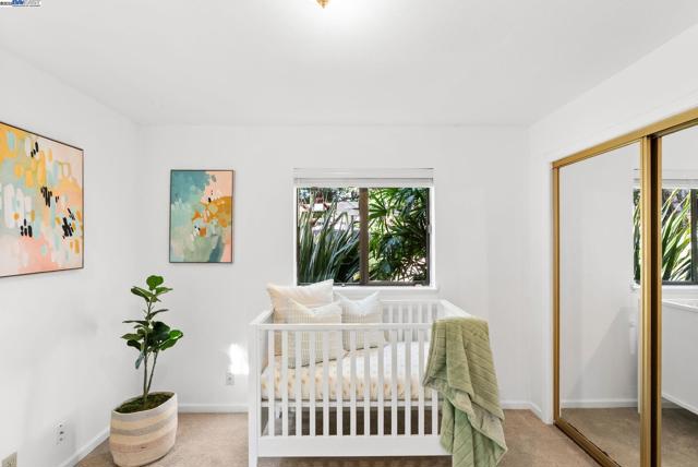 24288 Stacey Ln, Hayward CA: https://media.crmls.org/mediaz/ec79ba13-0da2-4401-8b57-5439b51bf1c6.jpg