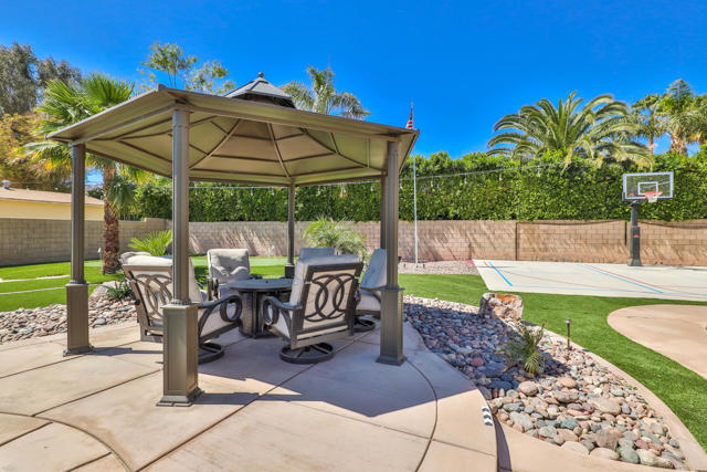 Image 42 of 71 For 80445 Paria Way