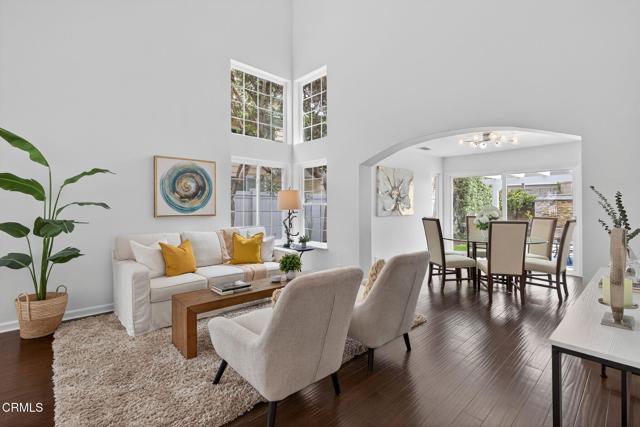 676 Pacific Cove Drive, Port Hueneme CA: https://media.crmls.org/mediaz/ec7b1b9a-9aa5-4c2c-8267-df871f7a2ee5.jpg