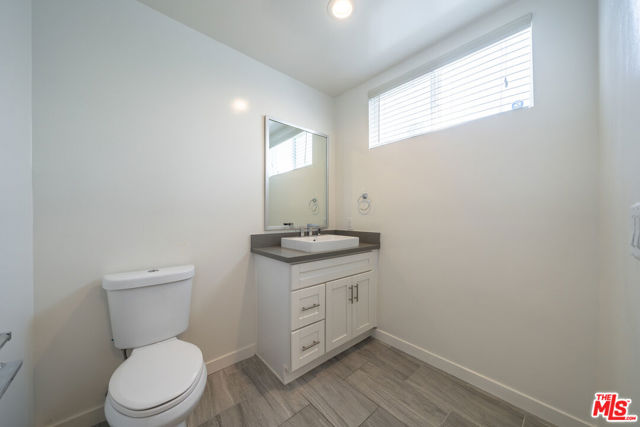 5941 Barton Avenue, Los Angeles CA: https://media.crmls.org/mediaz/ec7b976e-bc26-4fff-8bcd-78ce64e09d01.jpg