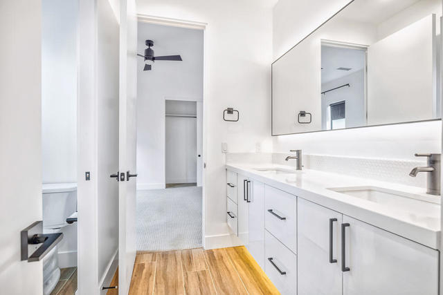54470 Avenida Diaz, La Quinta CA: https://media.crmls.org/mediaz/ec7c8ff2-b4db-4d6f-ab04-5578c3cde74b.jpg