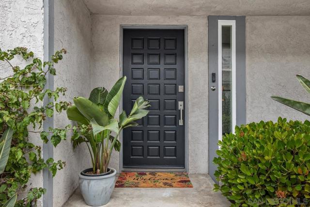2819 Unicornio St., Carlsbad CA: https://media.crmls.org/mediaz/ec7e345b-14b4-421d-bbf8-aa20af0436ec.jpg