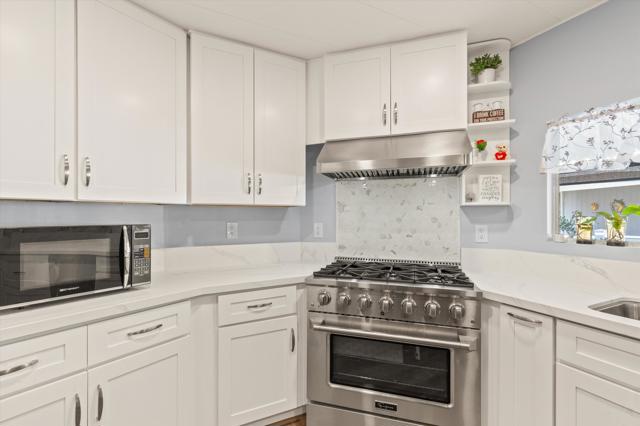531 Paseo Perdido, Cathedral City CA: https://media.crmls.org/mediaz/ec7e9afa-812f-4bcf-9634-b24461d4cb6a.jpg