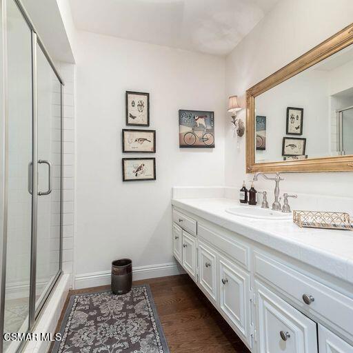 32146 Oakshore Drive, Westlake Village CA: https://media.crmls.org/mediaz/ec7f286c-d568-4d69-9320-cd76f48f98e1.jpg