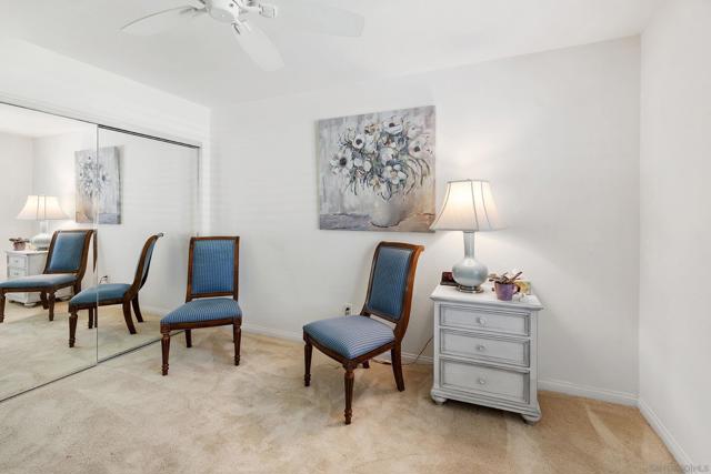 15462 Avenida Rorras, San Diego CA: https://media.crmls.org/mediaz/ec7f499d-6427-4790-946f-8f88be7bf25e.jpg