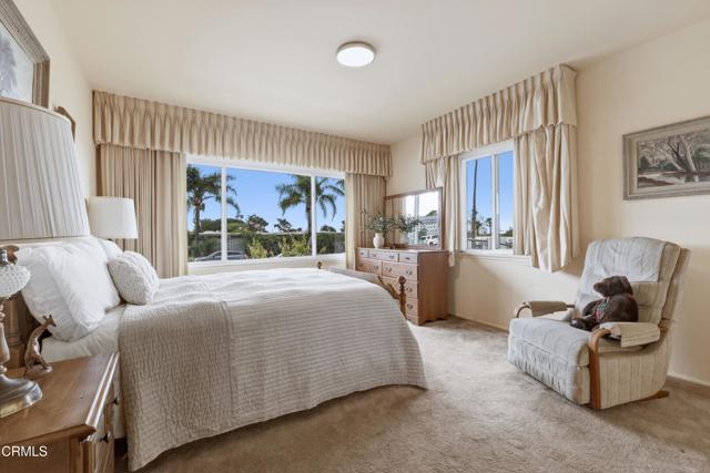 Detail Gallery Image 11 of 27 For 3405 Loma Vista Rd, Ventura,  CA 93003 - 3 Beds | 2 Baths