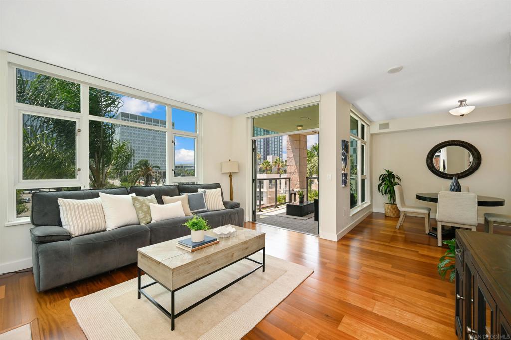 1199 Pacific Hwy - photo 2