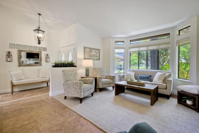 Detail Gallery Image 11 of 62 For 3749 Sarah Ann Dr, Fallbrook,  CA 92028 - 4 Beds | 2 Baths