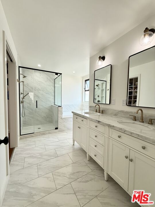 2008 Belmont Lane, Redondo Beach CA: https://media.crmls.org/mediaz/ec82b857-7c41-4cde-9a39-0edb6c6fec0f.jpg