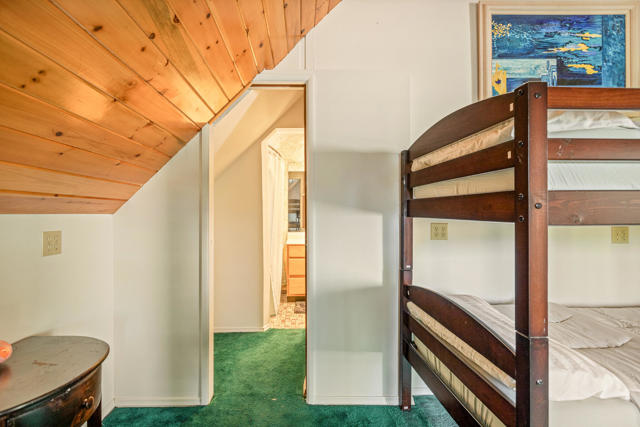 31522 Cedarwood Drive, Running Springs, CA 92382