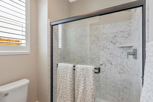 1153 Coyote Peak Way, Hollister CA: https://media.crmls.org/mediaz/ec84bf2f-8f6c-4f58-8ec6-7965e77af537.jpg