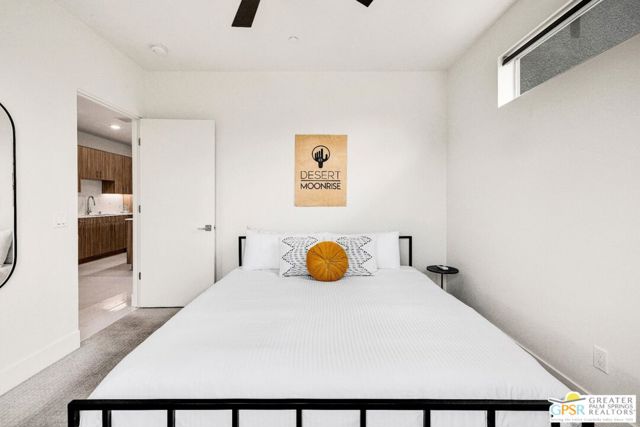 173 The riv, Palm Springs CA: https://media.crmls.org/mediaz/ec8587dc-cdd5-4b03-9c2c-9495968dc621.jpg