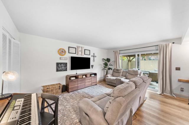 1830 Bayo Claros Circle, Morgan Hill CA: https://media.crmls.org/mediaz/ec864687-b20e-41c4-9d5c-5a2c828a8a1d.jpg