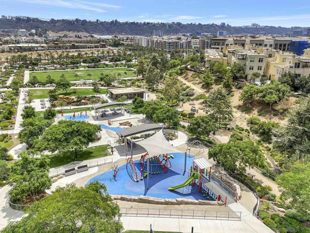 7786 Stylus Dr, San Diego CA: https://media.crmls.org/mediaz/ec86caa4-59d4-42ec-a4bd-f4ef7dfda2a5.jpg