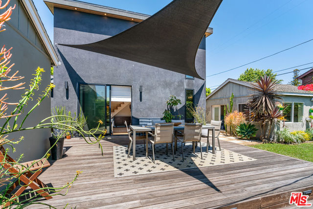 3756 Wade Street, Los Angeles CA: https://media.crmls.org/mediaz/ec880b73-c854-40a8-bda9-51b5c2a51534.jpg