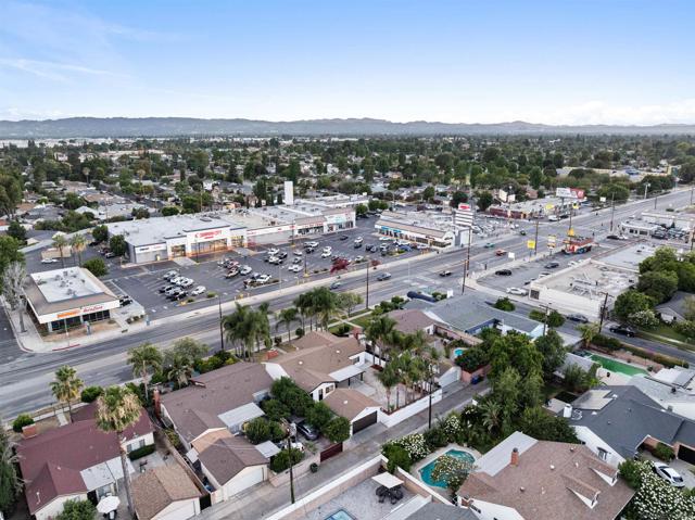 16117 Nordhoff St, North Hills CA: https://media.crmls.org/mediaz/ec880cd3-db10-4ac8-bfc6-4d3cdff6f142.jpg