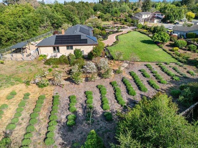 20811 Norada Court, Saratoga CA: https://media.crmls.org/mediaz/ec881cc4-535f-49d2-9022-9cd84af1a867.jpg