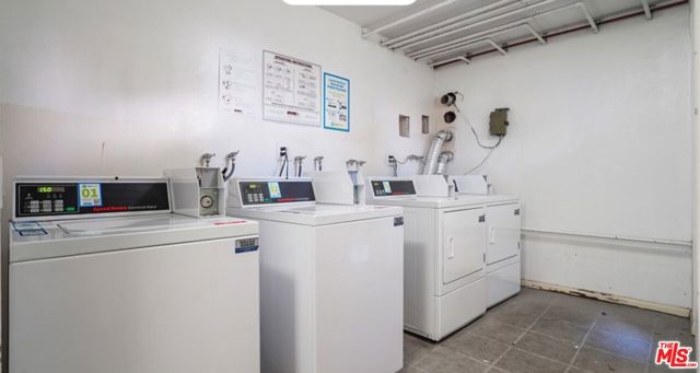 4859 Coldwater Canyon Avenue, Sherman Oaks CA: https://media.crmls.org/mediaz/ec894325-e6bc-4149-9f63-870f5c4794b8.jpg