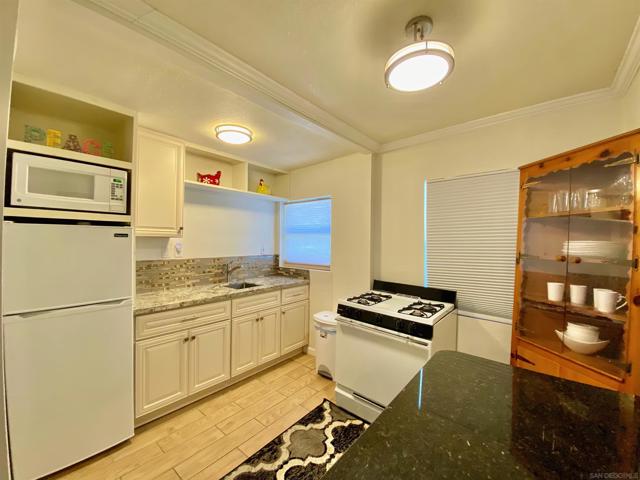 3852 1st Ave, San Diego, California 92103, ,Multi-Family,For Sale,1st Ave,240023303SD