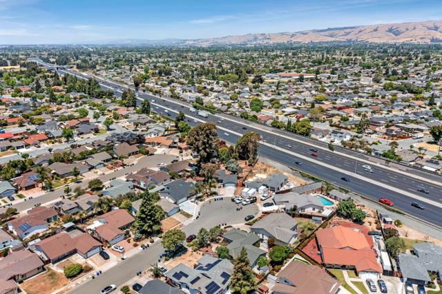 4919 Stafford Place, Newark CA: https://media.crmls.org/mediaz/ec89cd40-2d11-44ff-bde5-0405ab01368a.jpg