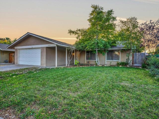 3559 Vernal Avenue, Merced CA: https://media.crmls.org/mediaz/ec89cf1b-f747-44f1-908d-7e2db946eccc.jpg