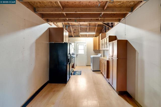 2941 Crawford St, Concord CA: https://media.crmls.org/mediaz/ec89f19f-24aa-4dce-9398-e354840d856c.jpg