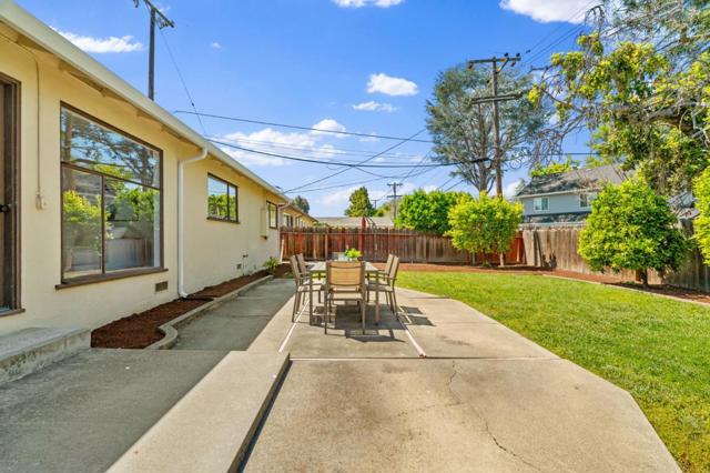 1105 W Mc Kinley Avenue, Sunnyvale CA: https://media.crmls.org/mediaz/ec8aea4a-fceb-4011-8cd0-efbd41ed601a.jpg