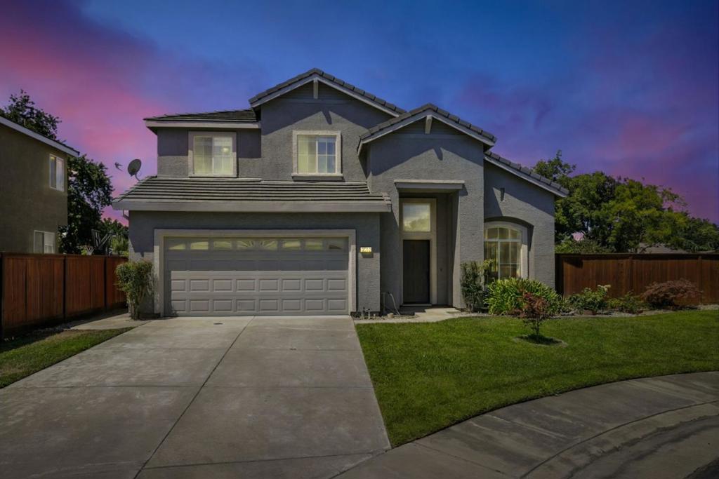 9512 Diamond Point Lane