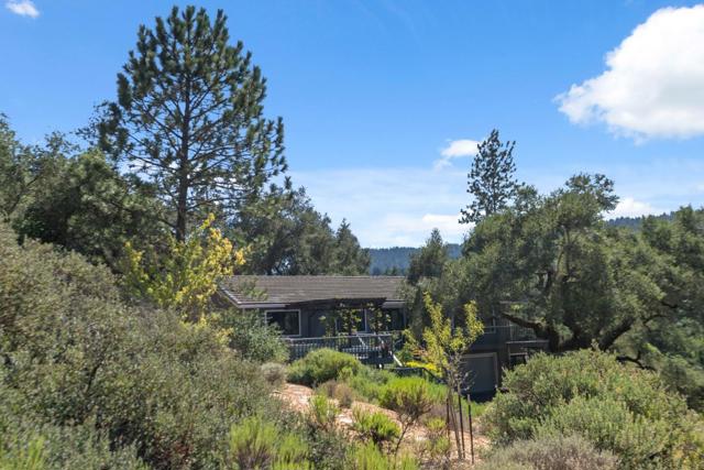 2203 Quail Hollow Road, Ben Lomond CA: https://media.crmls.org/mediaz/ec8c9bf5-4813-48c6-8d0f-80bd60c3ebc3.jpg