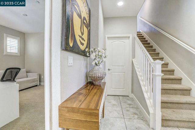 244 Selby Ln, Livermore CA: https://media.crmls.org/mediaz/ec8d1270-0b09-43d5-b903-a4bab8cc2cb9.jpg