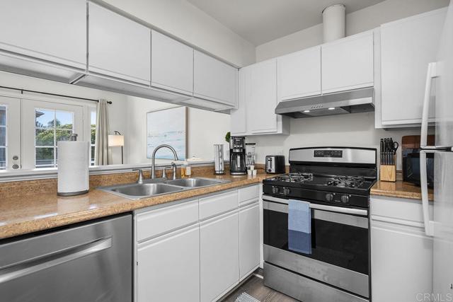 Detail Gallery Image 69 of 74 For 244 Date Ave, Imperial Beach,  CA 91932 - – Beds | – Baths