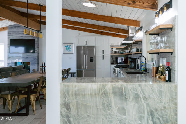 3086 Grove Street, Ventura CA: https://media.crmls.org/mediaz/ec8f5381-4434-4c2a-9bfd-649442ab2cd1.jpg