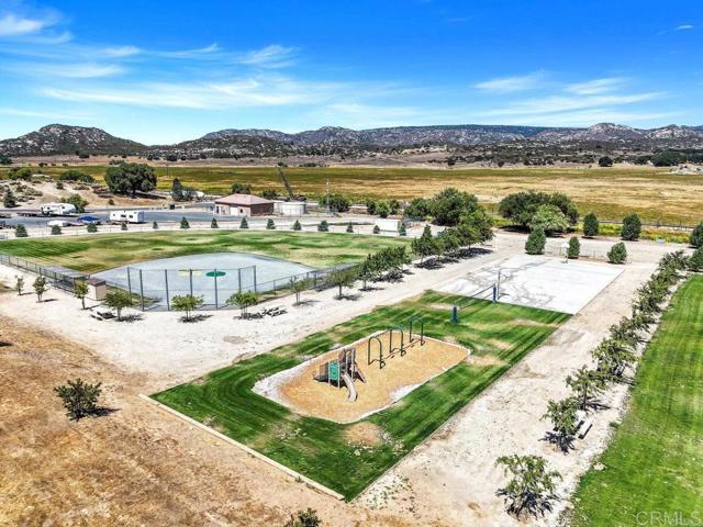 Detail Gallery Image 5 of 48 For 32448 Evening Primrose Trl, Campo,  CA 91906 - 4 Beds | 2 Baths