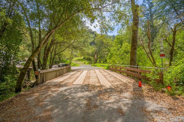 16503 Sanborn Road, Saratoga CA: https://media.crmls.org/mediaz/ec91a978-df58-4cb0-858b-439ea309a592.jpg