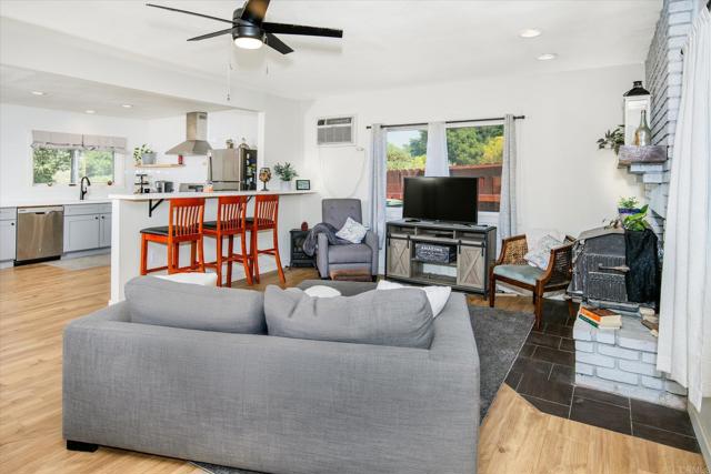 Detail Gallery Image 7 of 21 For 2584 Gladiola Dr, Campo,  CA 91906 - 2 Beds | 2 Baths