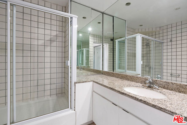 1131 Alta Loma Road, West Hollywood CA: https://media.crmls.org/mediaz/ec9326ec-09f8-478f-bc4a-c03b7266997d.jpg
