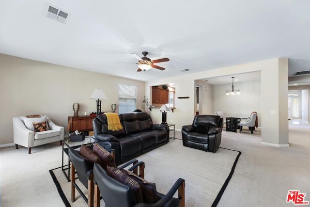 1514 Green Creek Trail, Beaumont CA: https://media.crmls.org/mediaz/ec93af72-7437-49fe-aef8-87dd9c50727a.jpg