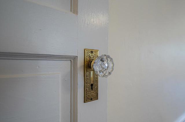 206 Cypress Avenue, Pacific Grove CA: https://media.crmls.org/mediaz/ec94b46f-d5d6-4f09-bbf8-60accdc3171f.jpg