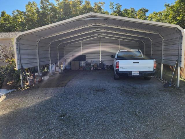 3719 N Hart Road, Modesto CA: https://media.crmls.org/mediaz/ec96618a-dc29-400f-97ea-c9dcddbbb914.jpg